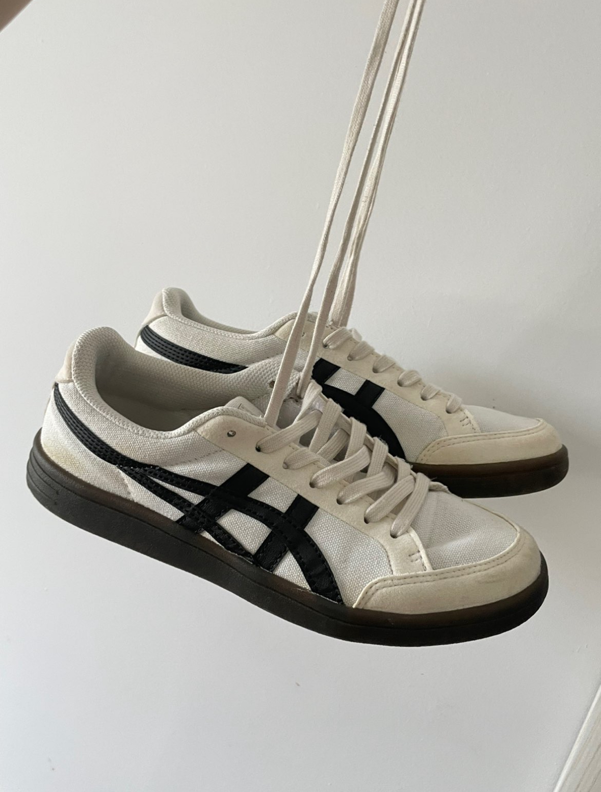 Onitsuka Tiger 鬼塚虎 Advanti 米白黑 麂皮 板鞋 男女款 1183B799-101/預購
