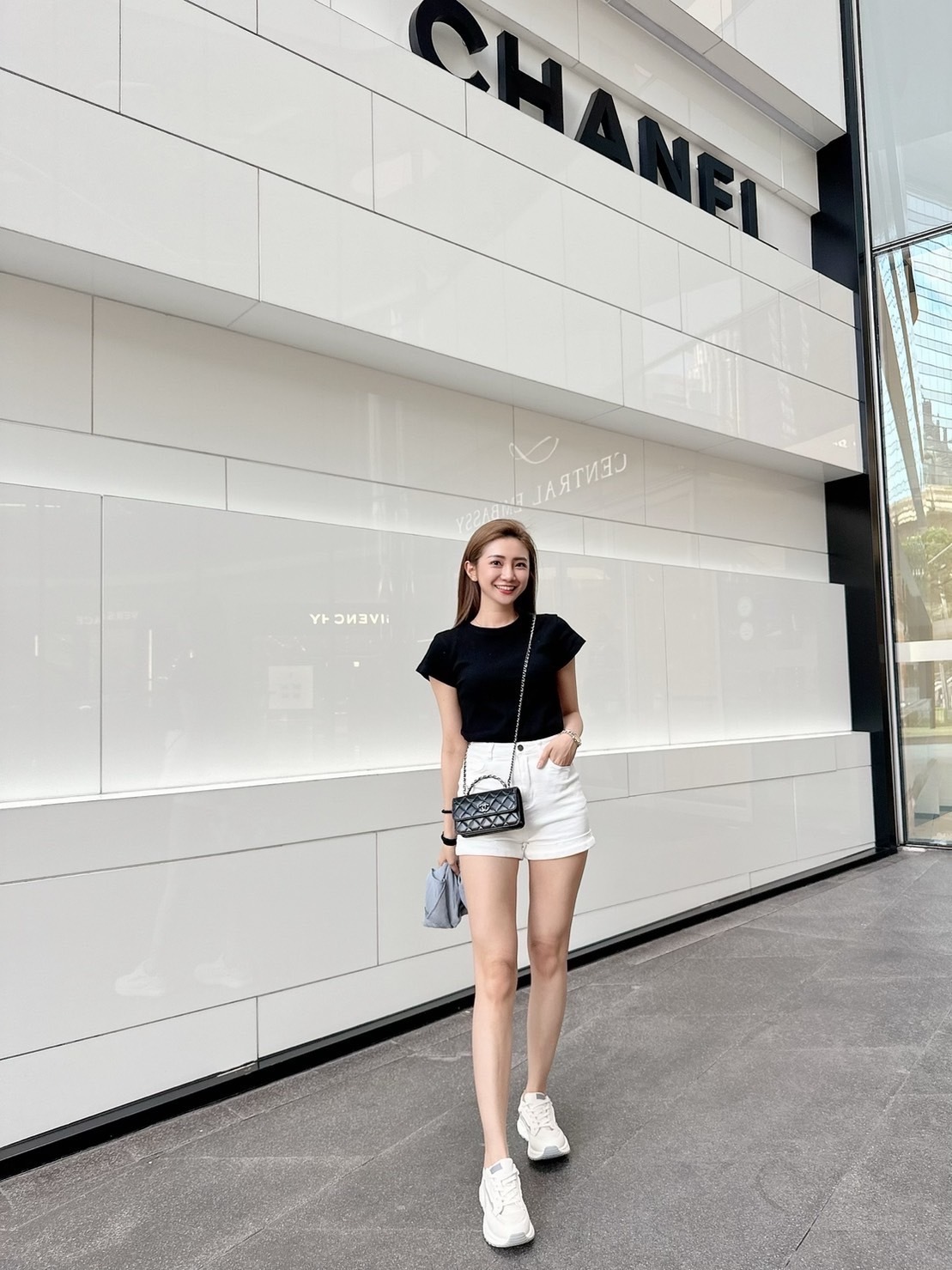 ［預購］🔥03.27春夏新品］💥私訊爆炸款］韓版高腰超彈提臀不透白色牛仔短褲（白色/25-30腰）