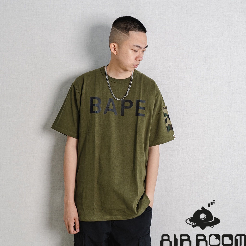 A BATHING APE BAPE 1ST CAMO SLEEVE POCKET TEE 現貨 迷彩 口袋 短T 文字 字體