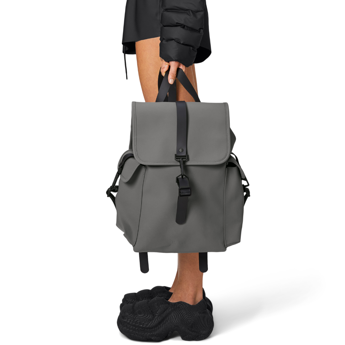 Rains Rucksack Cargo 防水軍旅後背包