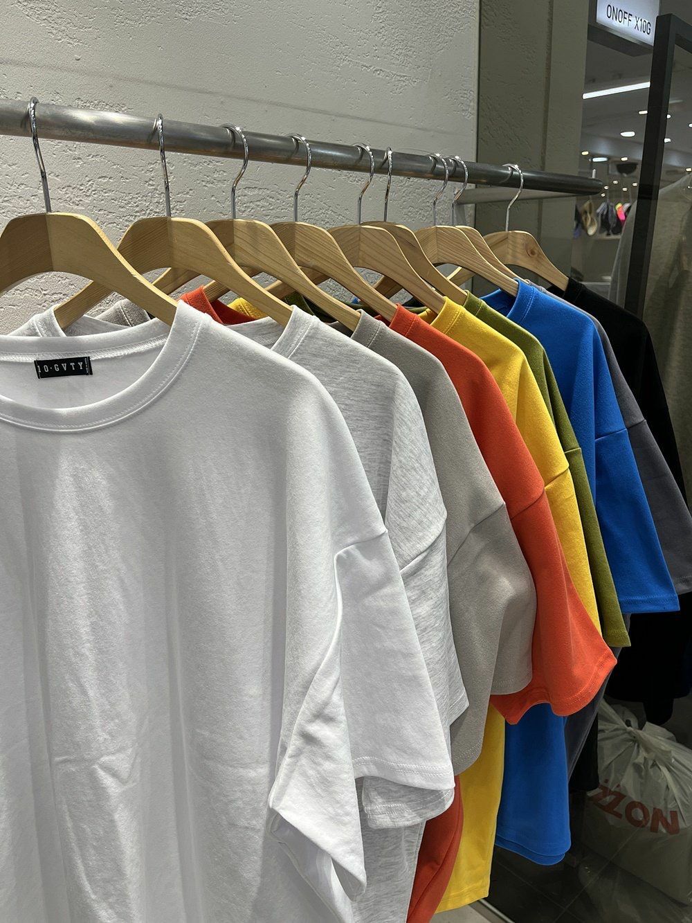 OverSize淨色短袖Tee 10.GVTY-0091T