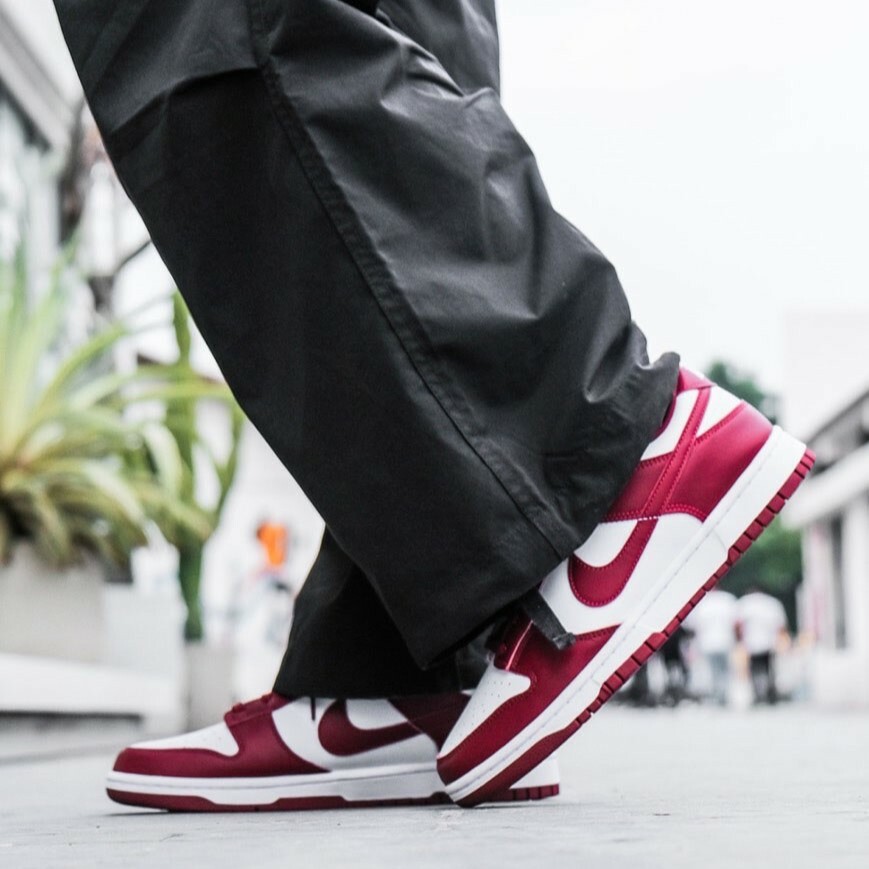 Nike Dunk Low Retro "Team Red" 復古 酒紅色 男款 DD1391601
