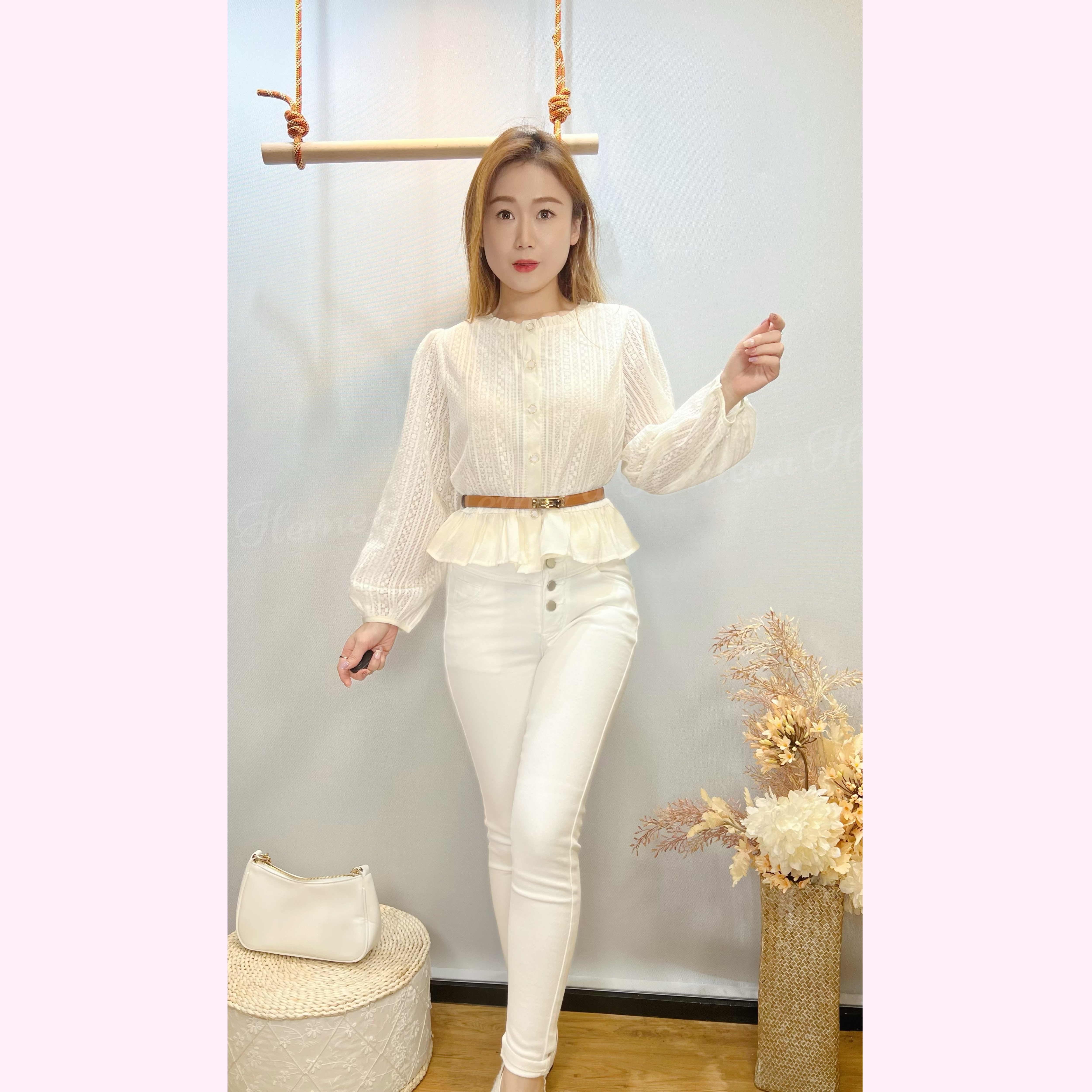 TP24W0352 LACE RUFFLES 泡泡上身