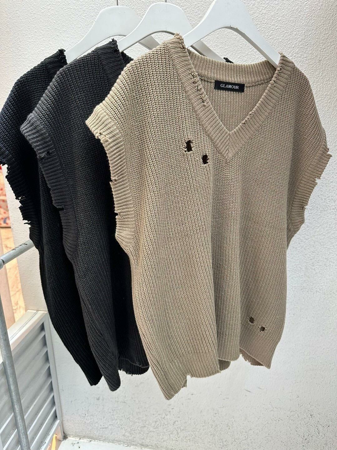 V領淨色破洞背心 GLAMOUR-001V