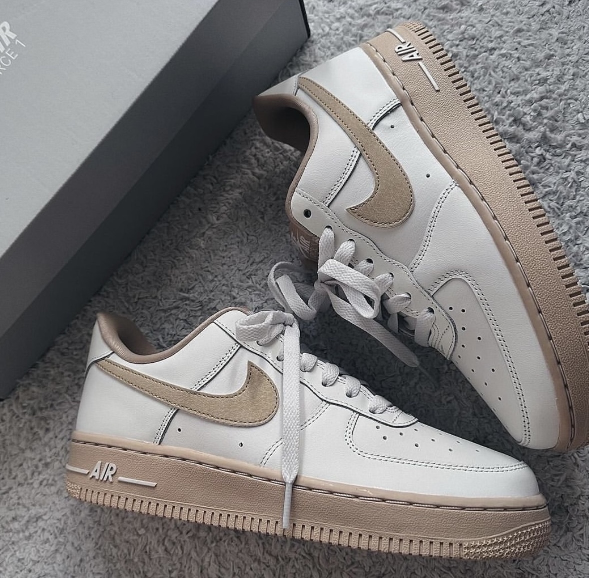 Nike Air Force 1 AF1 焦糖牛奶 奶茶色 白色 皮革 厚底 FZ3597-133/預購