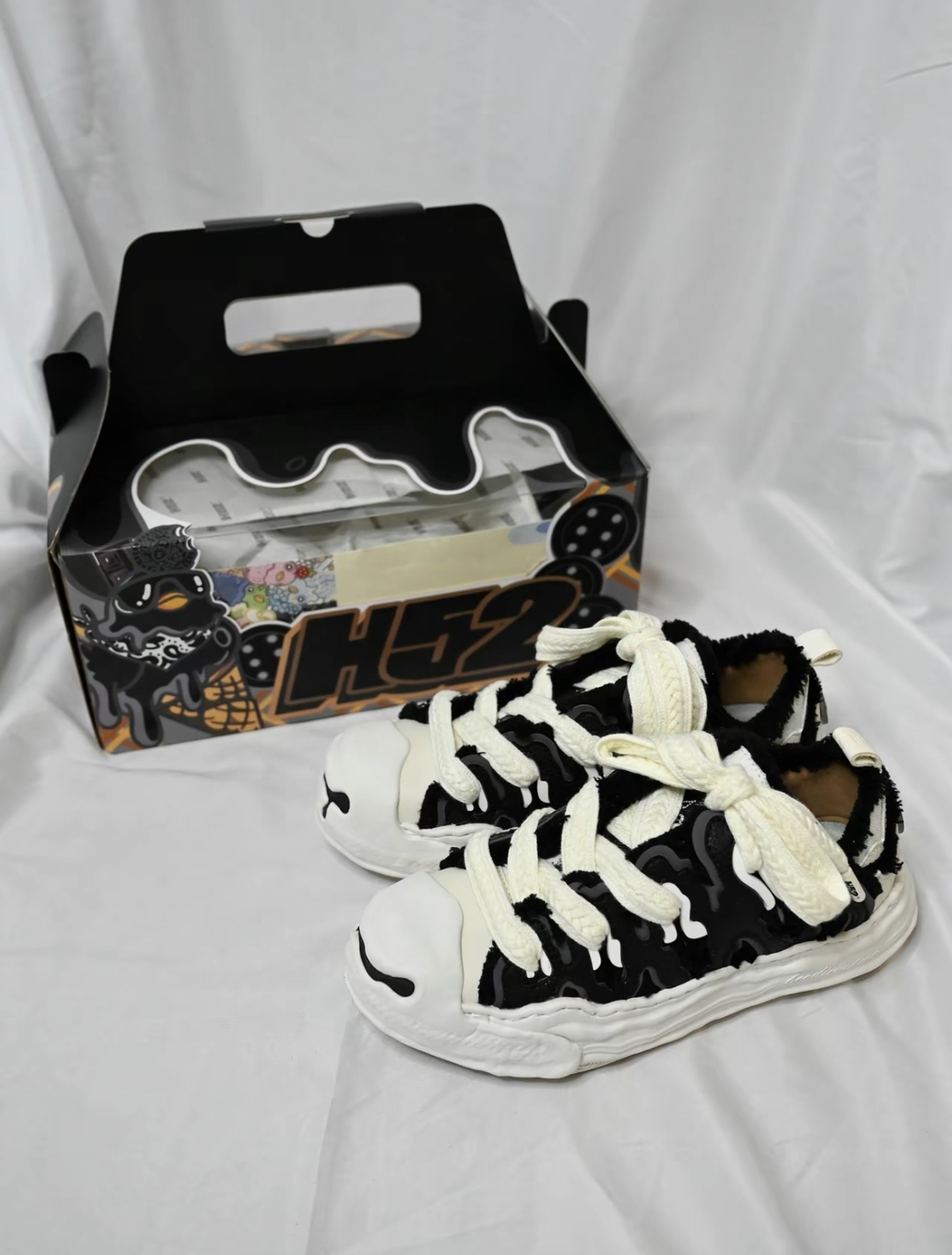 H52 開口笑奶油溶解鞋 黑色 融化 解構 粗鞋帶 蛋糕鞋盒/預購