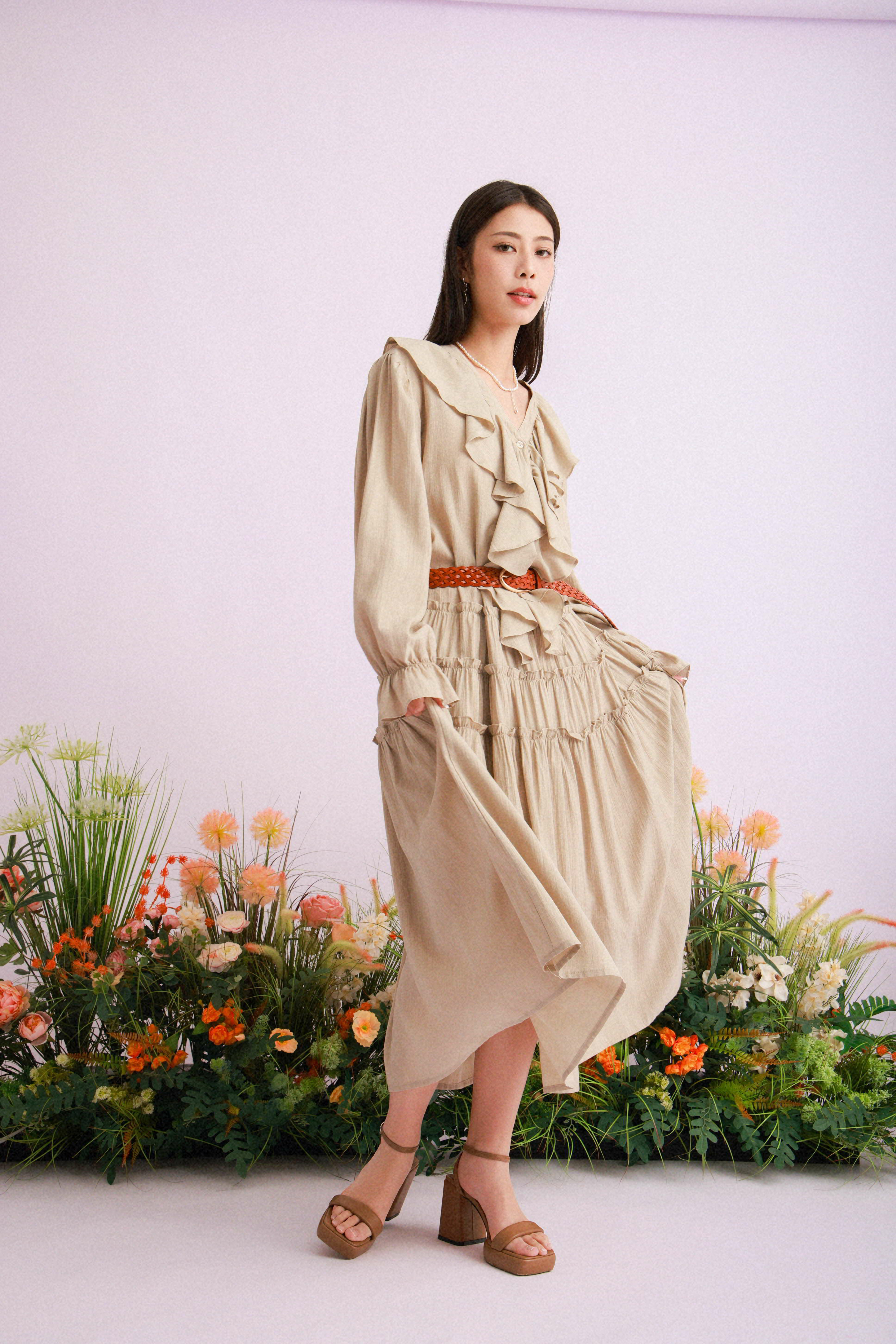 造型 793 （連身裙＋皮帶）