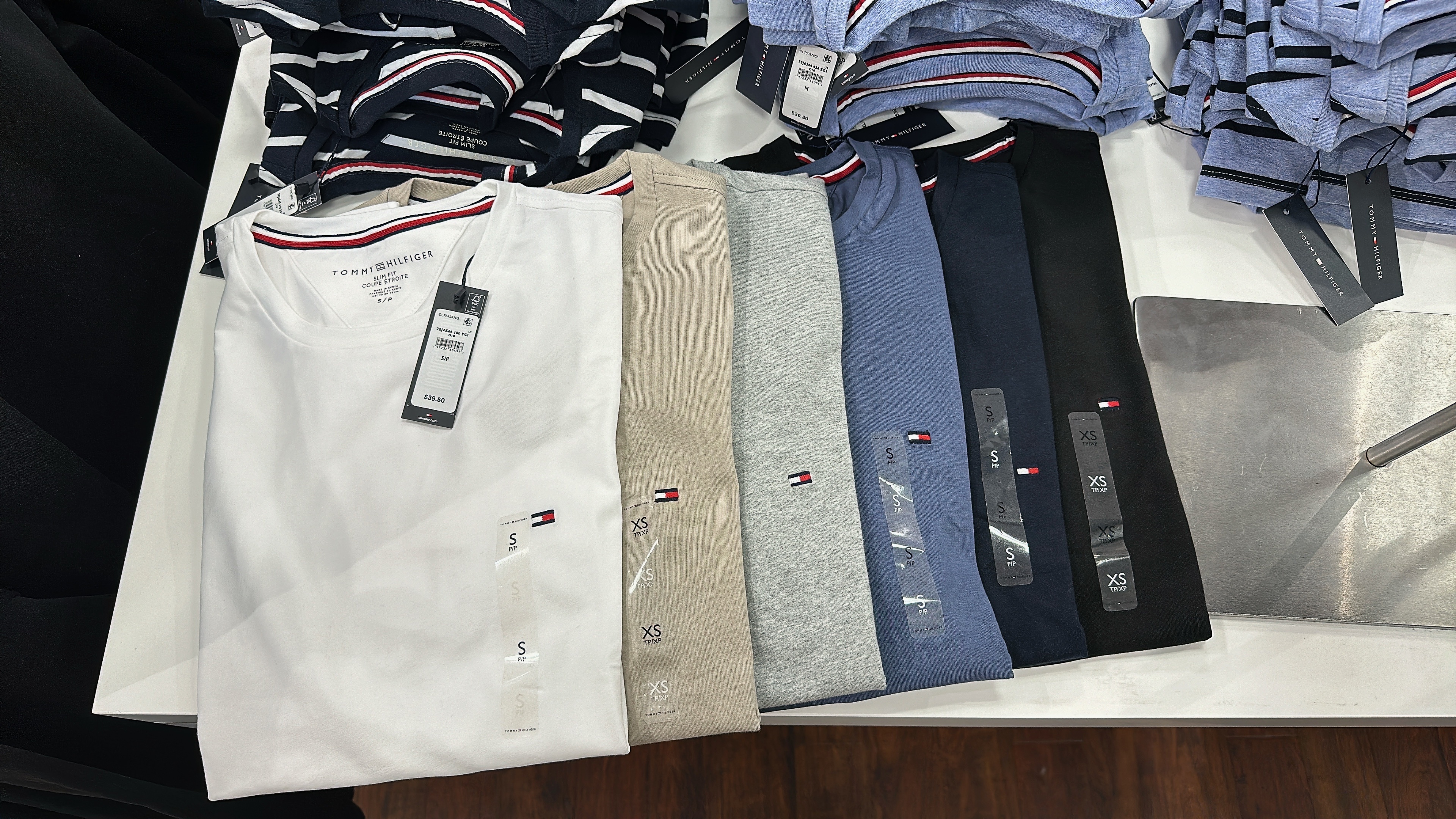 Tommy Hilfiger Men tee 圓領 crewneck small logo tee