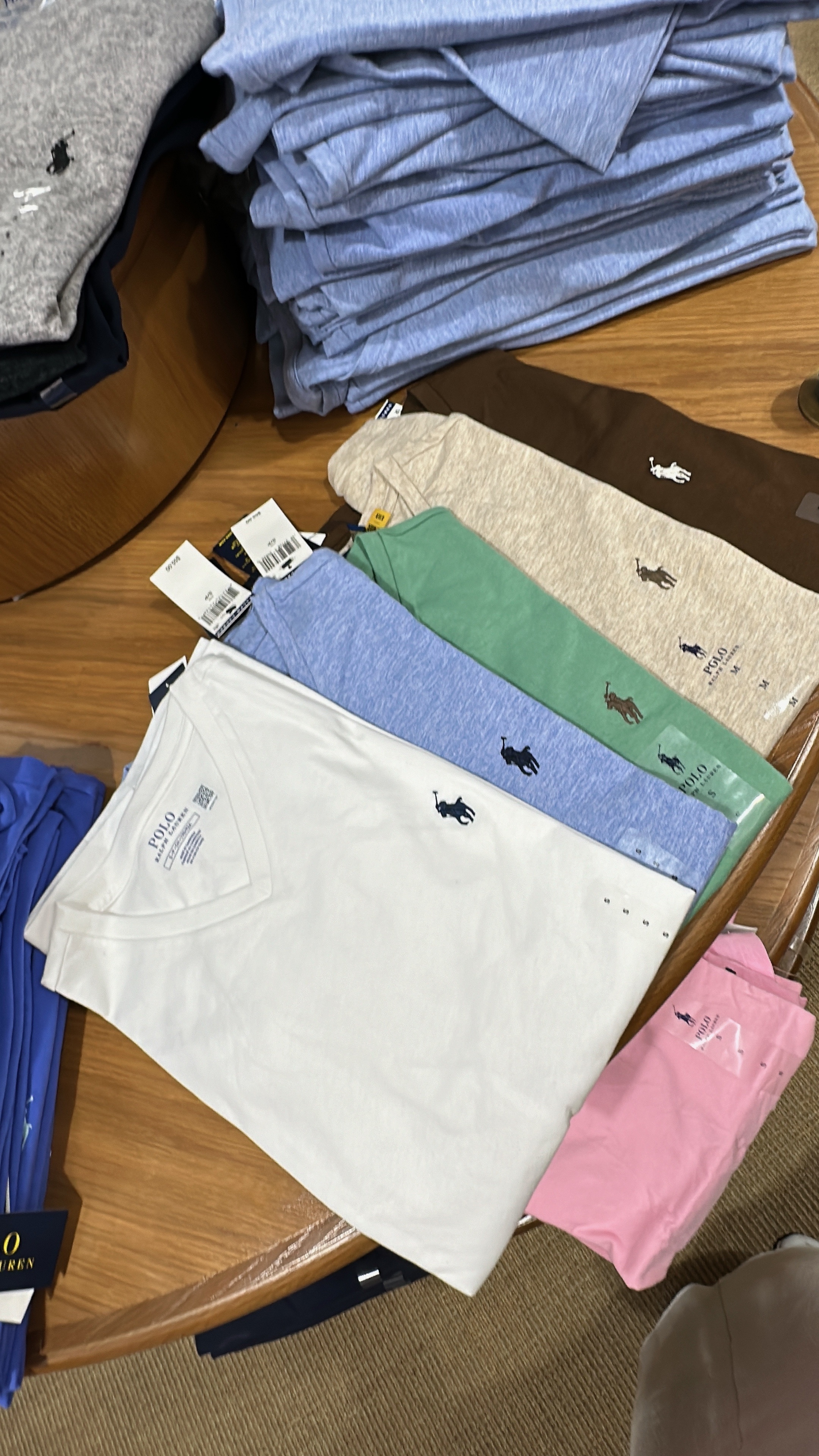 Polo Ralph Lauren Men tee V neck