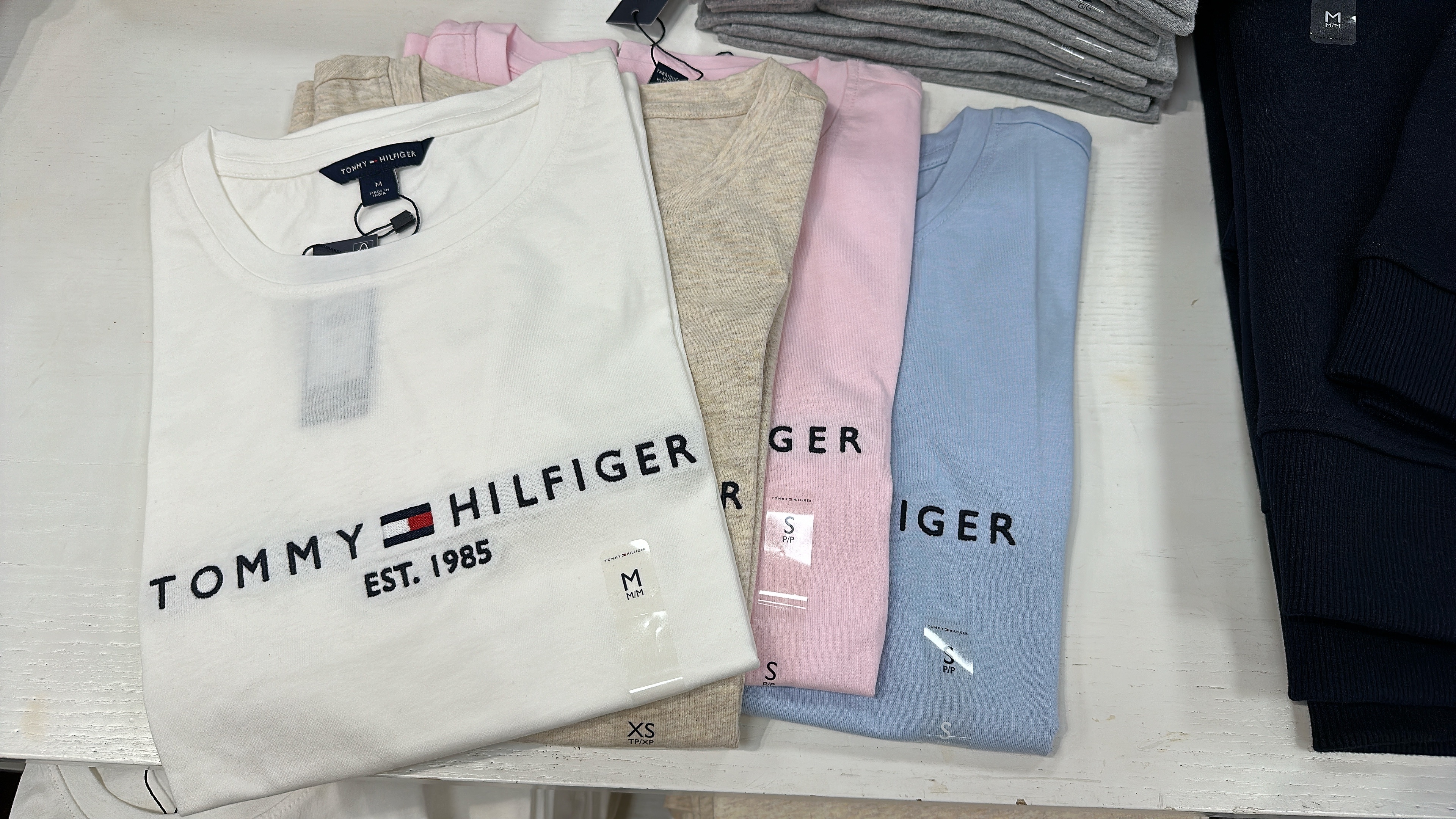 Tommy Hilfiger women word logo tshirt