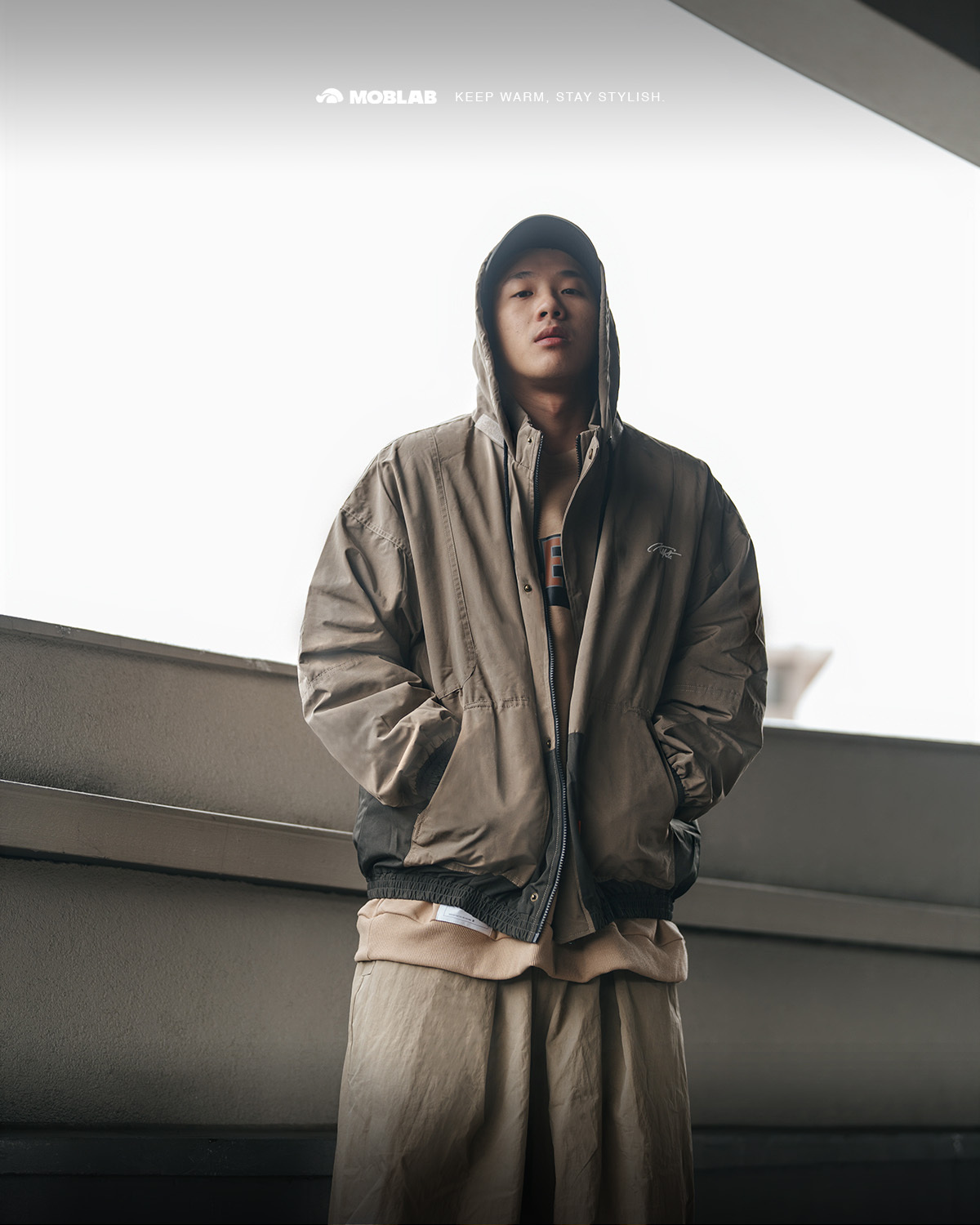 MOBLAB 拼接防潑水衝鋒衣 2色