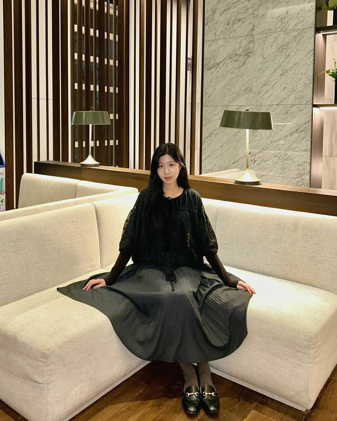 【AmiAmi穿搭分享IG OOTD】女團穿搭 樂福鞋