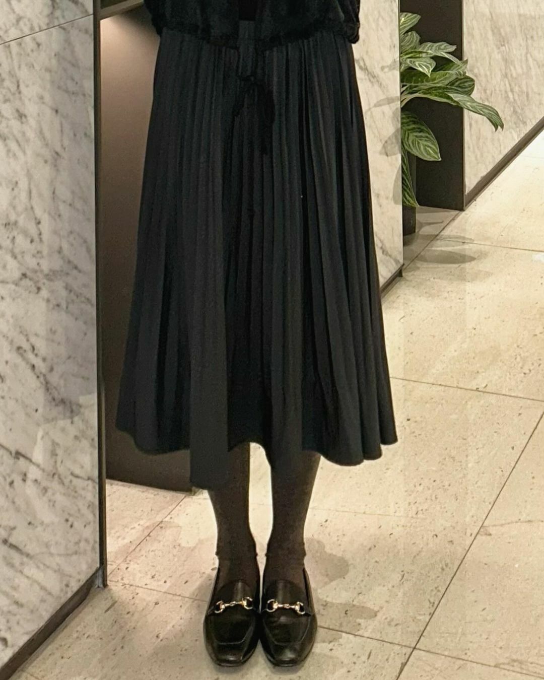 【AmiAmi穿搭分享IG OOTD】女團穿搭 樂福鞋