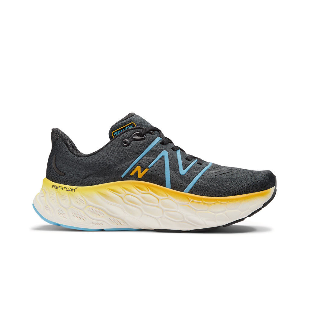 New Balance Fresh Foam X MORE v4 黒 New Balance Women's Fresh Foam X More v4 Permafrost Black
