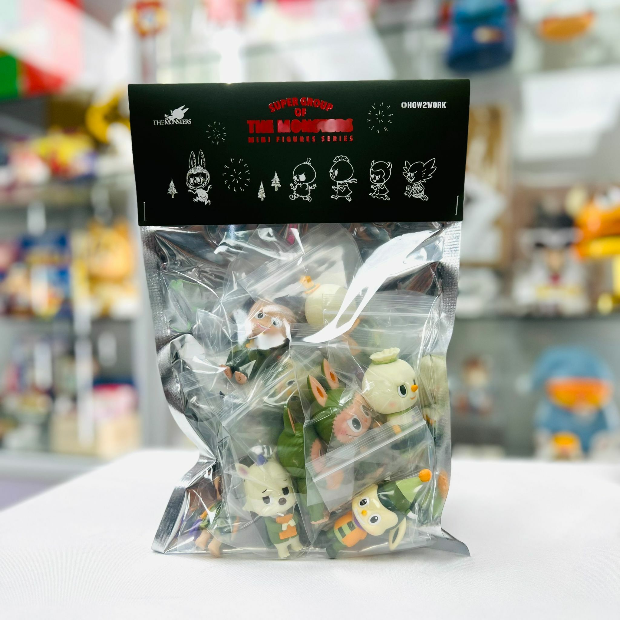 SUPERGROUP OF THE MONSTERS (MINI FIGURES) by How2Work