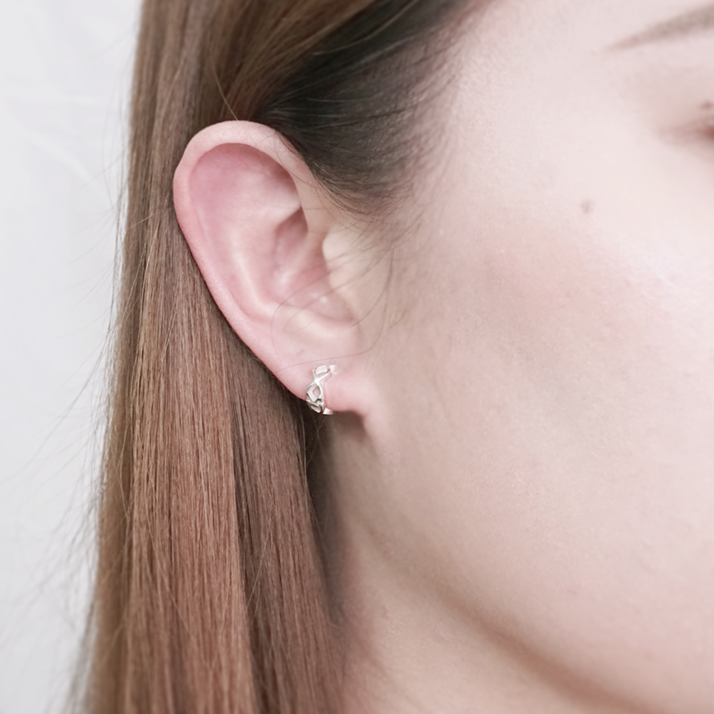 交錯菱格 易扣式 925純銀耳環 女生 男生 中性耳環