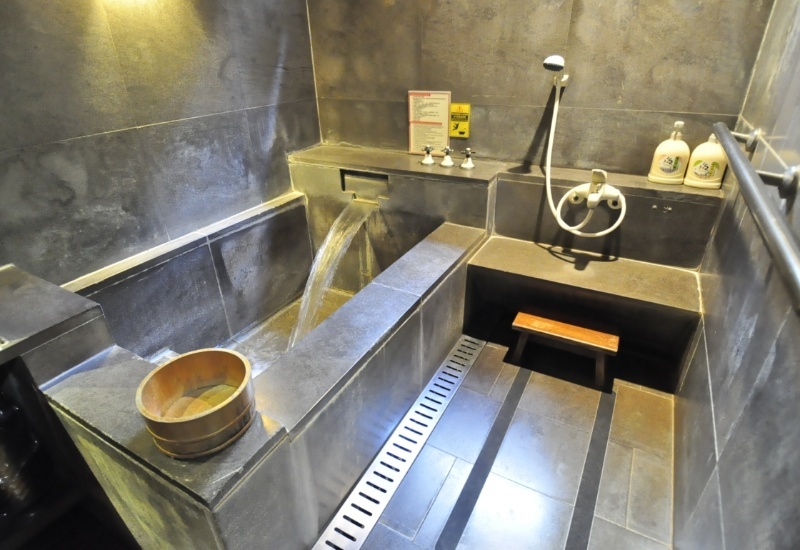 春天酒店 室內湯屋