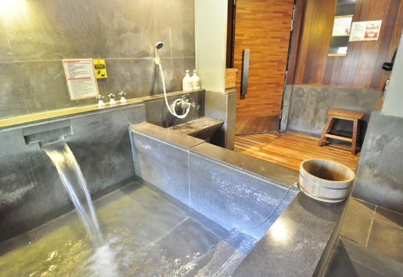 春天酒店 室內湯屋