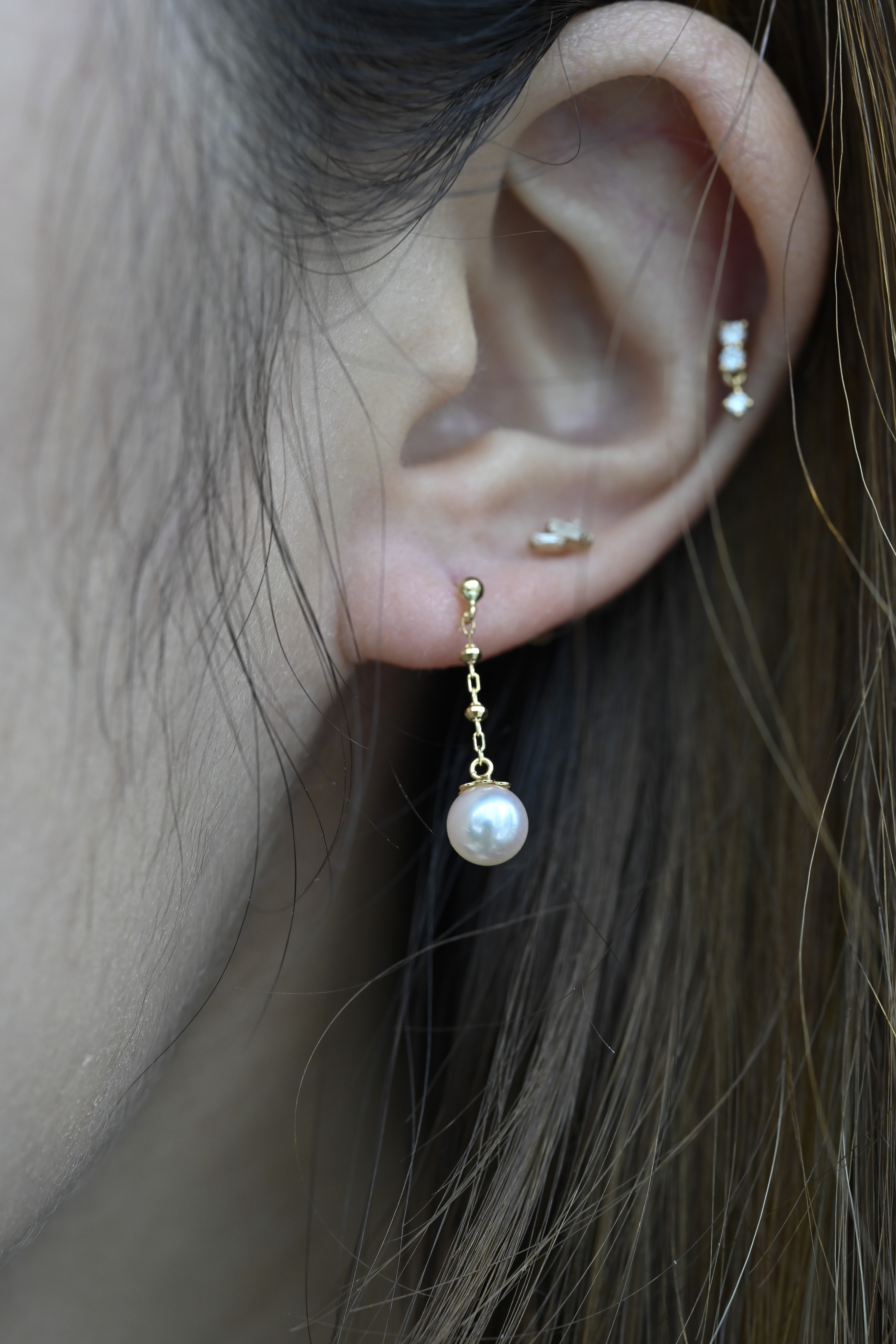 18K Long Mini Akoya Pearl Earring