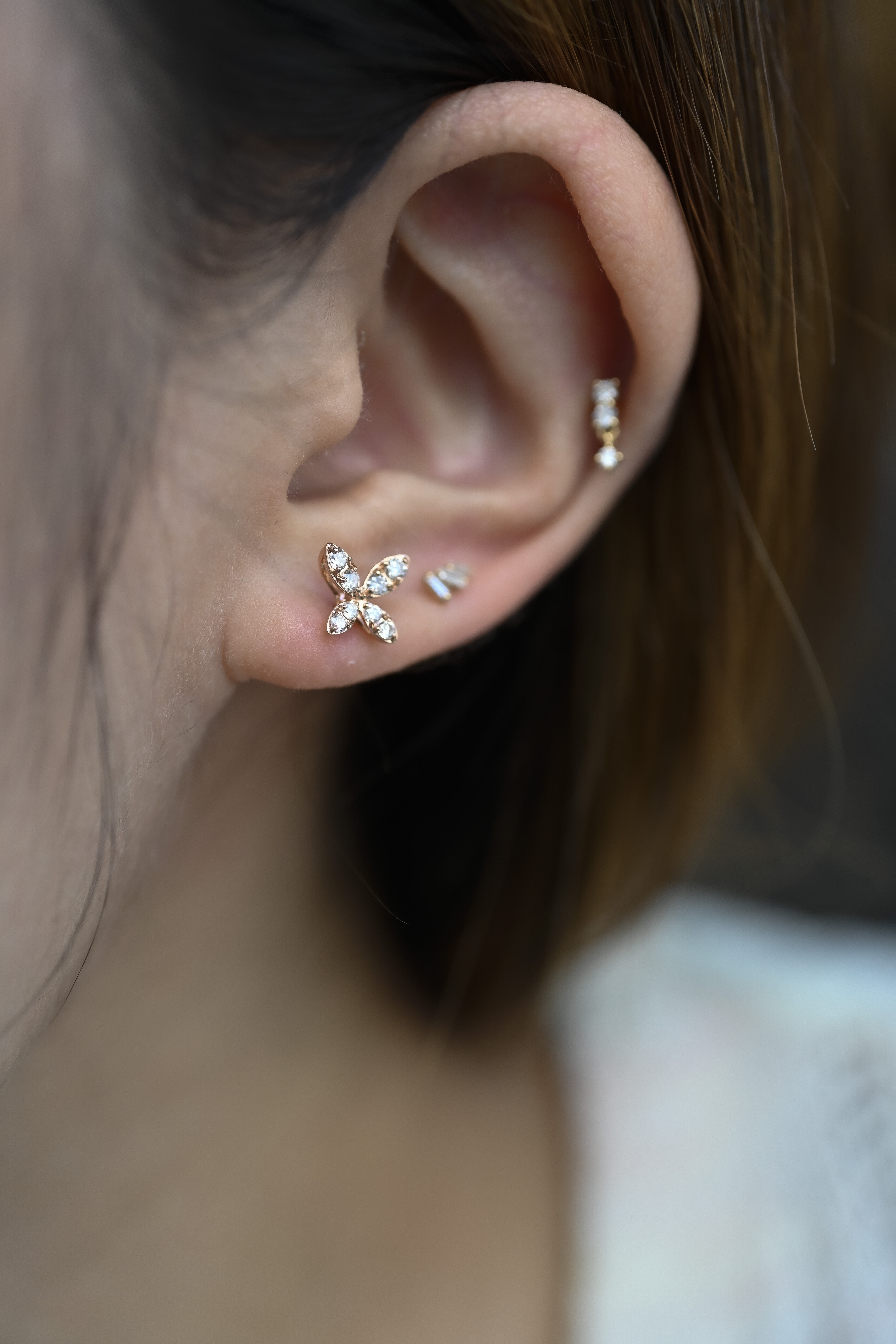 18K Nabi Diamond Earring