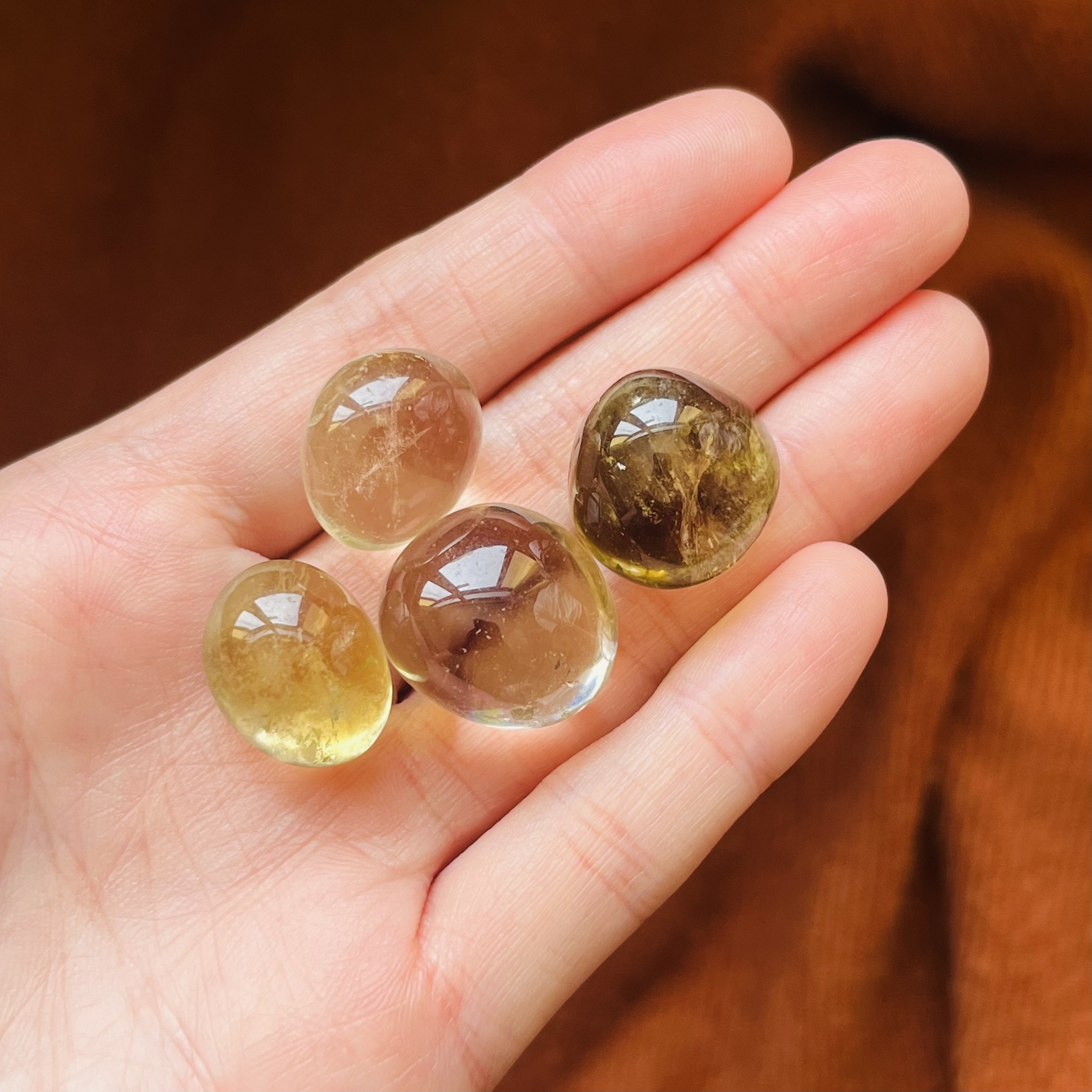 [原石] 茶黃晶 水晶滾石