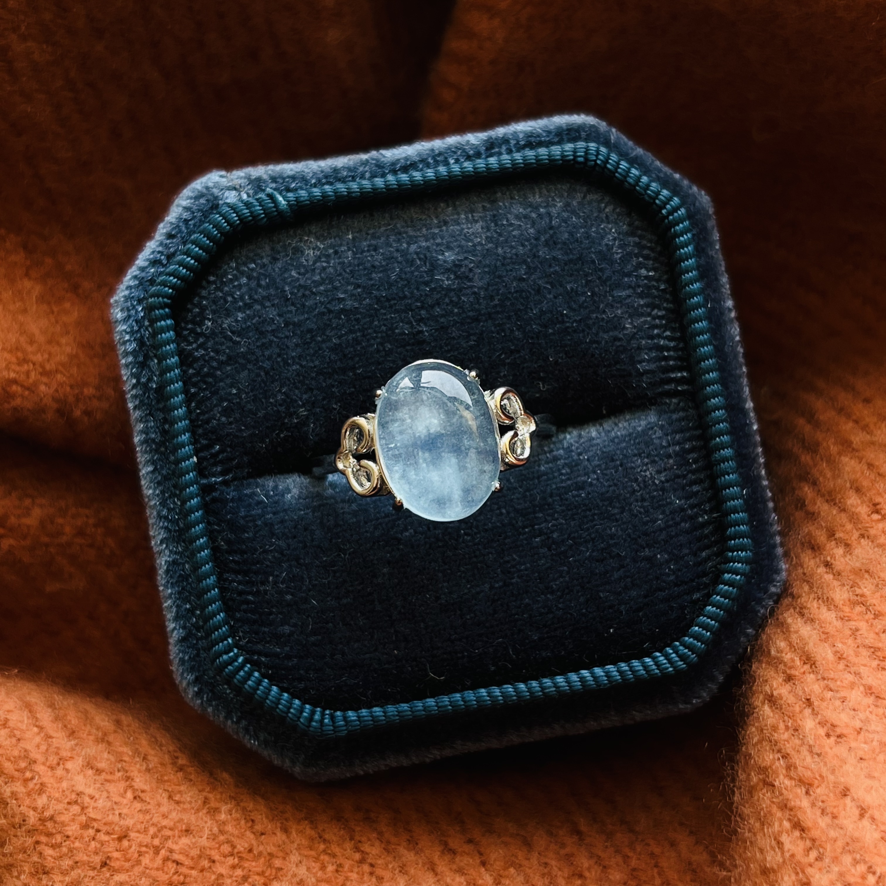 [原石] 冰種海藍寶 水晶戒指 戒托愛心款