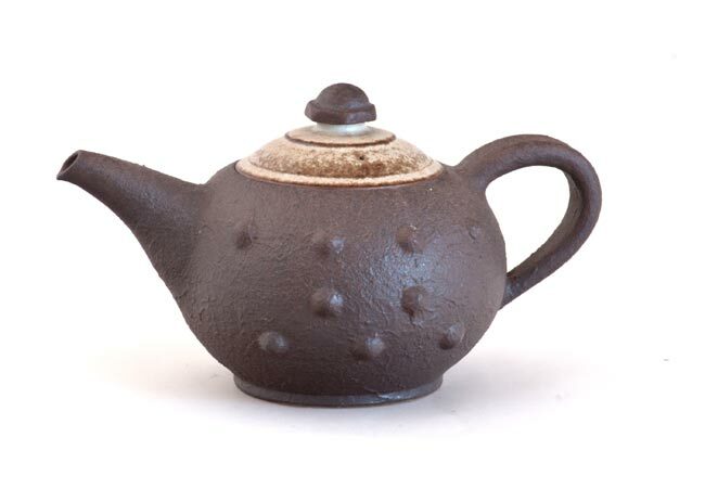 鹿港窯禮品館│陶瓷 手作 茶壺 鐵鏽螺絲紋 手拉坏壺