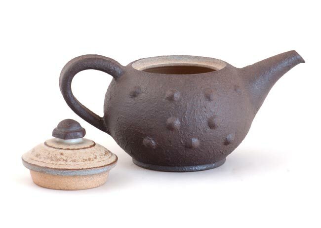 鹿港窯禮品館│陶瓷 手作 茶壺 鐵鏽螺絲紋 手拉坏壺