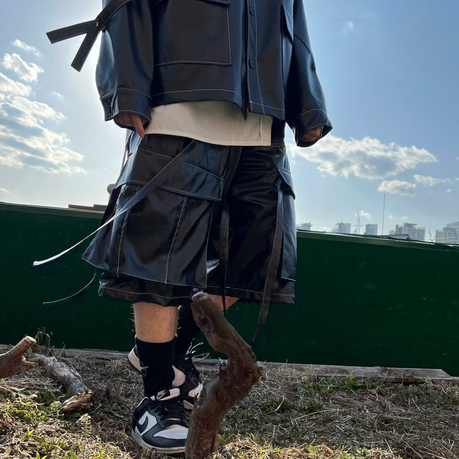 淨色工裝合成皮短褲 P2754