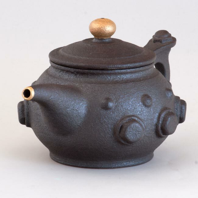 鹿港窯禮品館│陶瓷 手作 茶壺 鐵鏽螺絲紋 手拉坏壺
