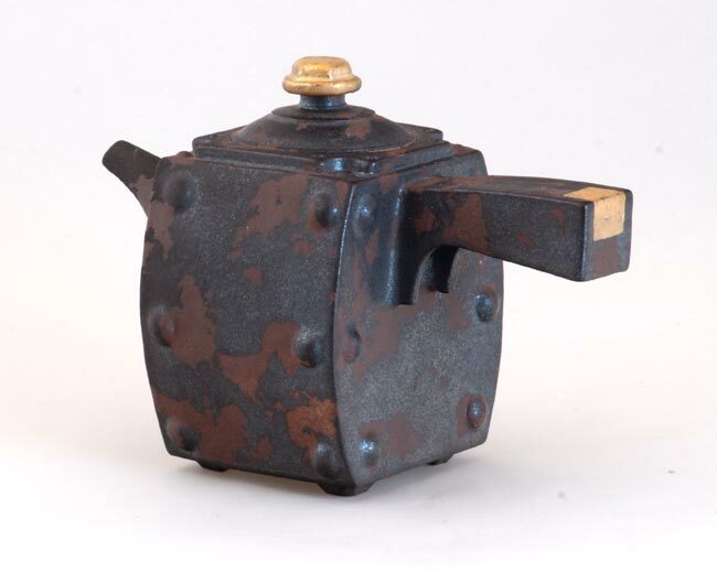 鹿港窯禮品館│陶瓷 手作 茶壺 斑剝銅鏽 陶板壺