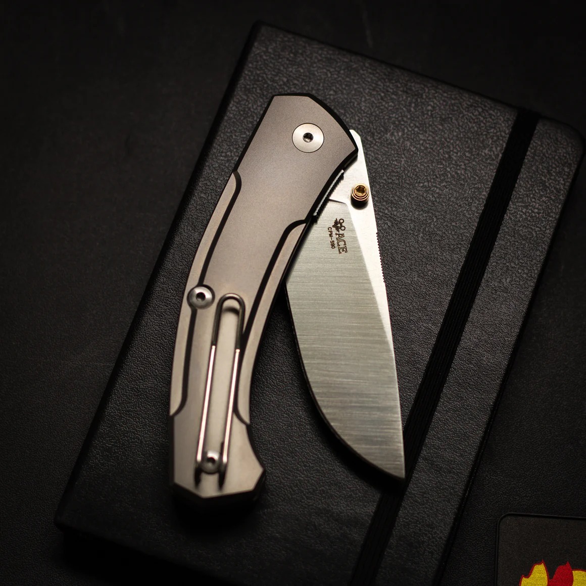 GiantMouse Knives IONA V2 - TITANIUM折刀