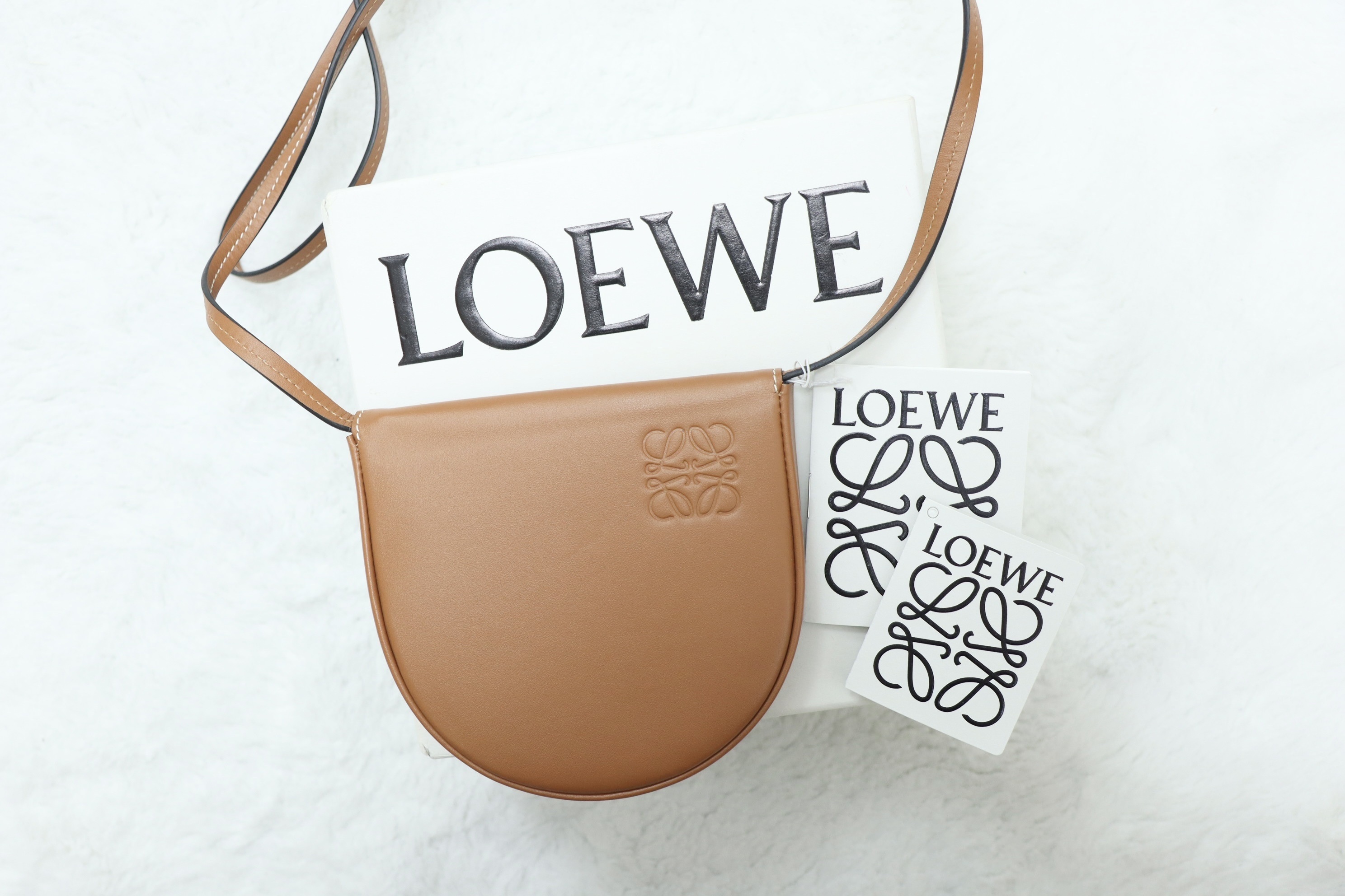 Loewe mini bag🤎Full Set✨