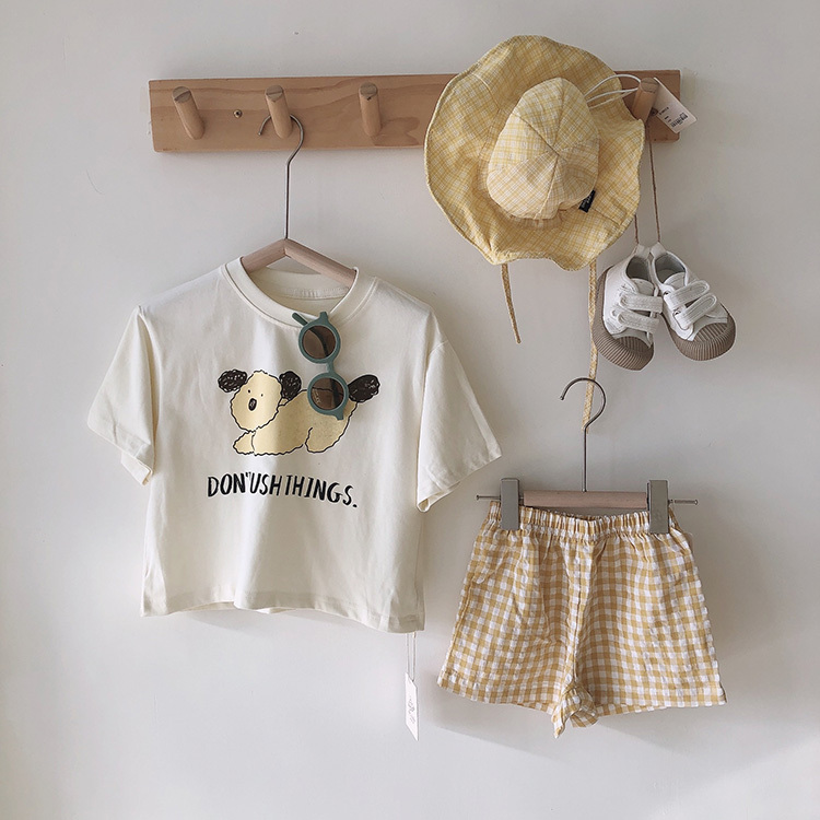 趴下狗狗印花上衣