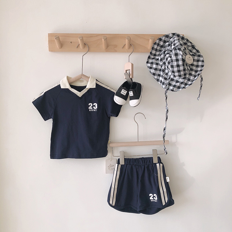 23翻領拼色運動套裝