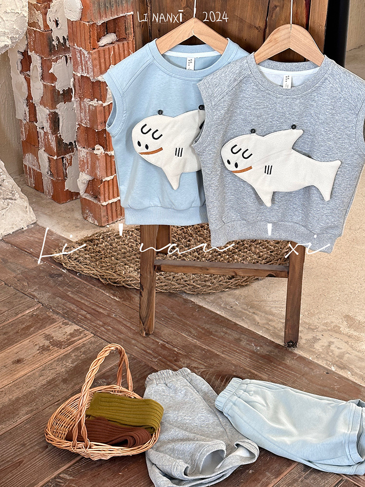 shark on baby set