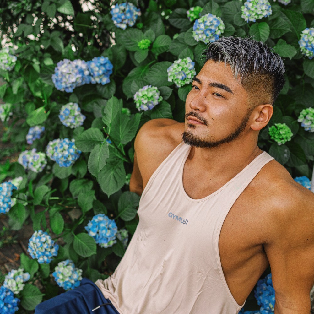 GYMUP 挖背肌肉背心 05 奶茶