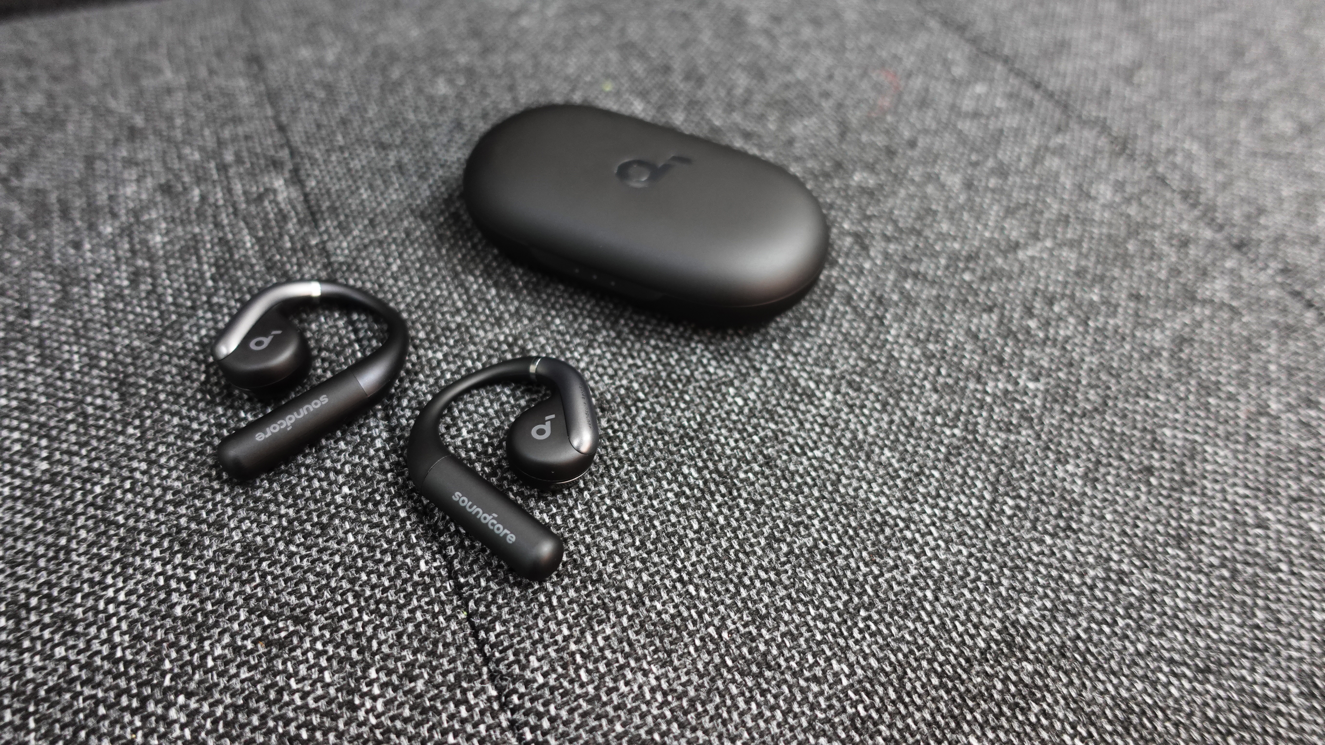 Soundcore AeroFit 氣傳導開放式真無線藍牙耳機 A3872