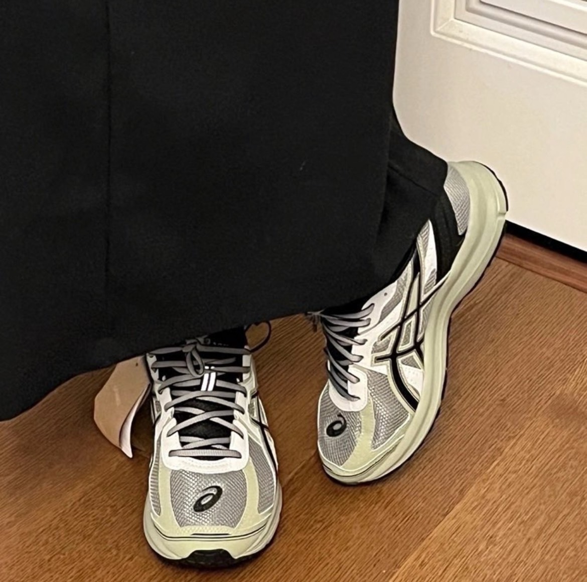 Asics JOG 100 S 慢跑鞋 海外限定色 復古灰綠