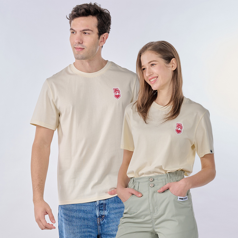 【官網限定款】moz瑞典 愛心駝鹿 舒適柔棉 100%純棉短T-奶油白(亞洲版) 男女款