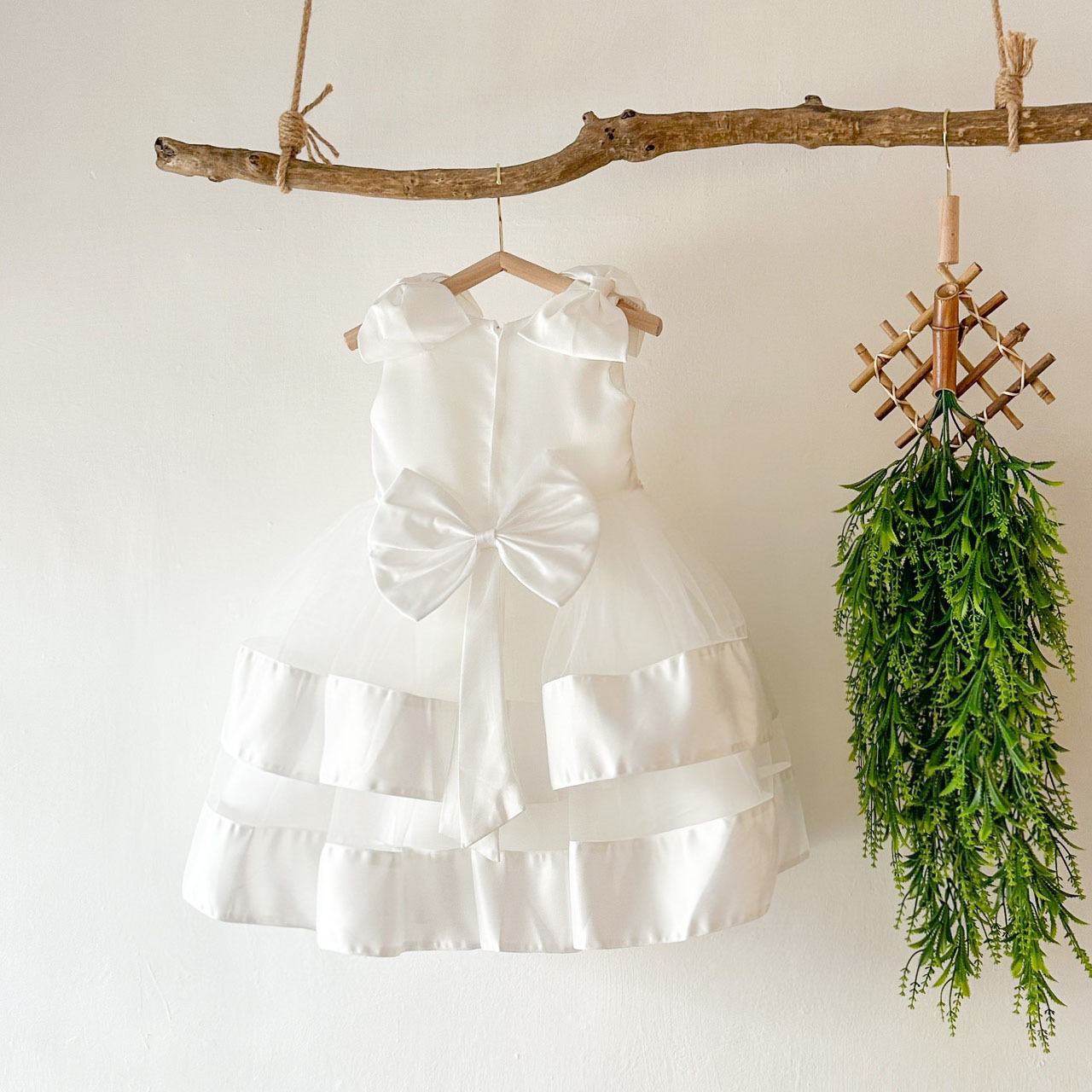 蝴蝶結肩袖蛋糕洋裝/小禮服(110-150)