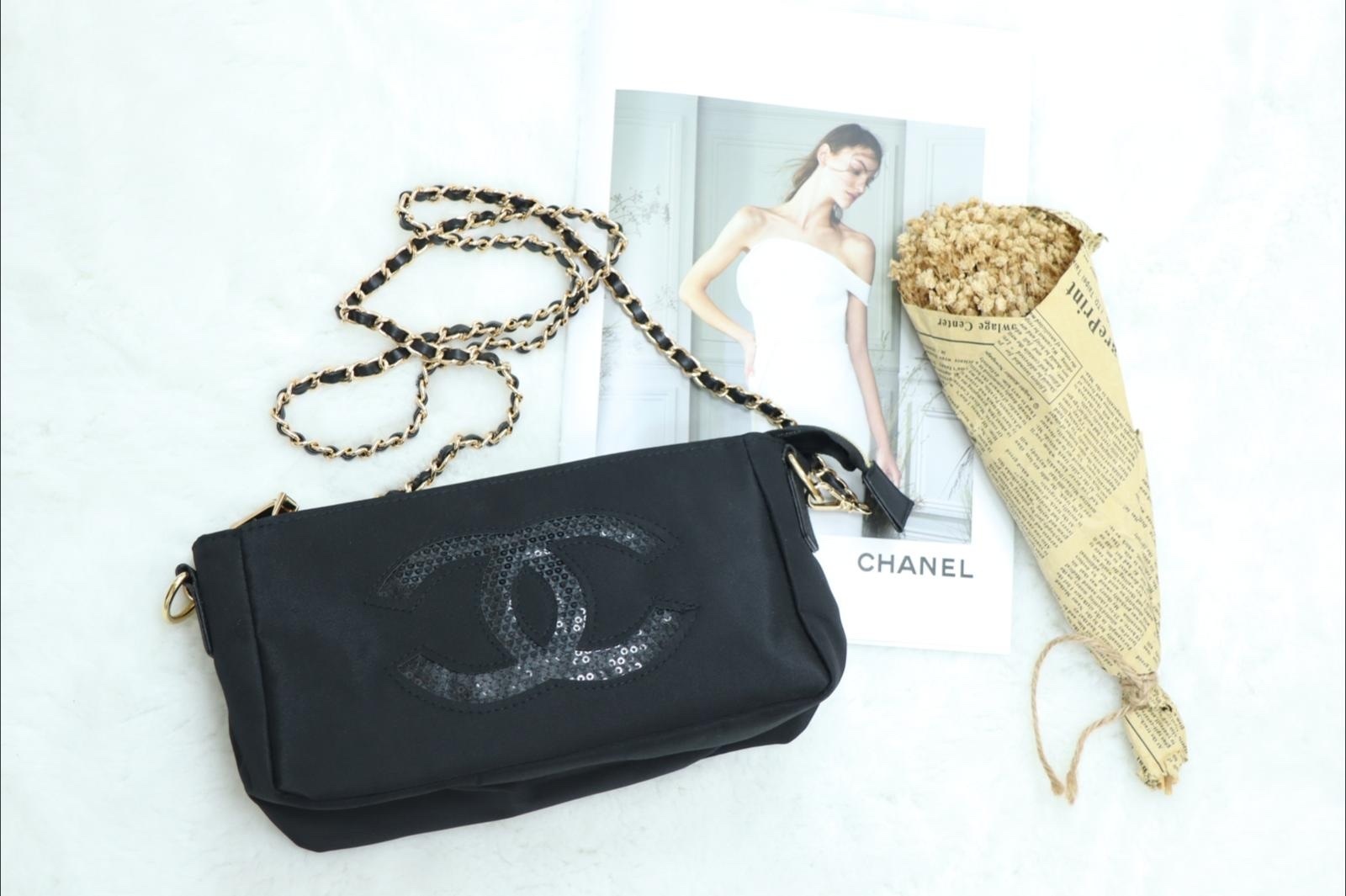 Vintage Chanel Bag🖤