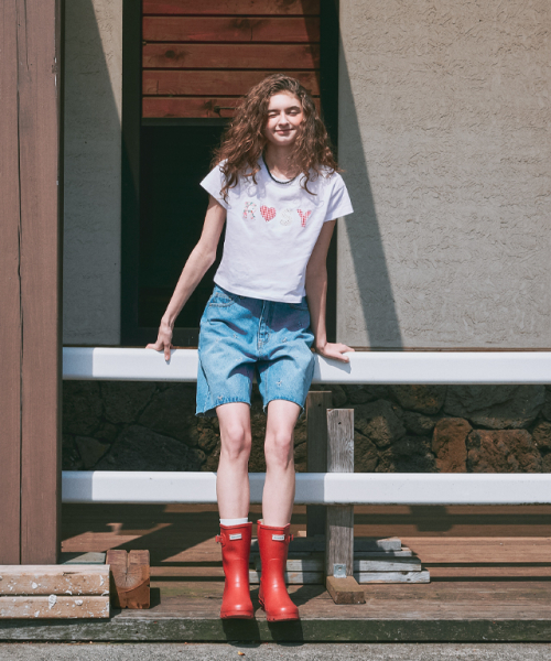 RONRON ROSY APPLIQUE CROP T SHIRT