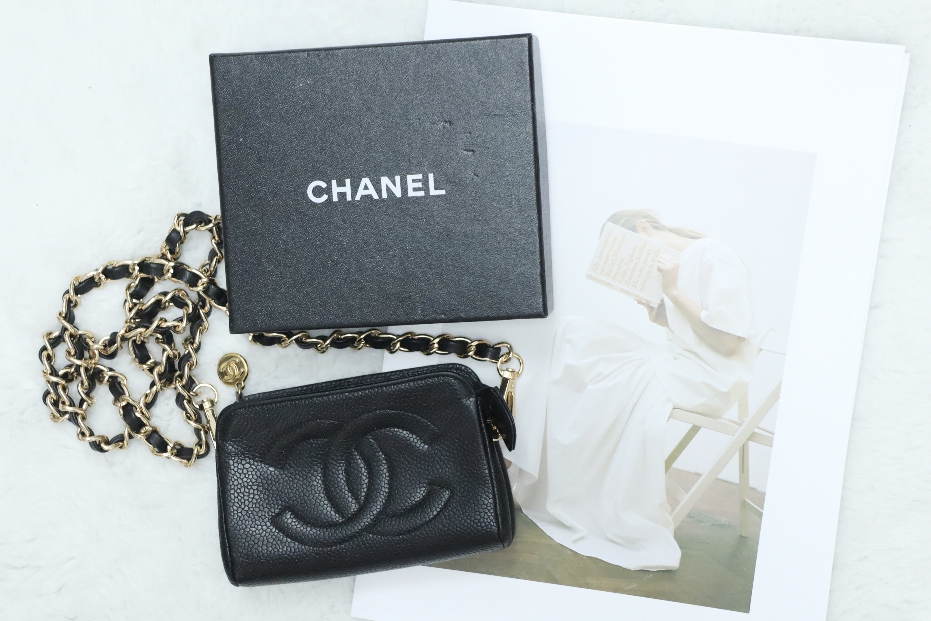 Chanel Logo pouch🖤