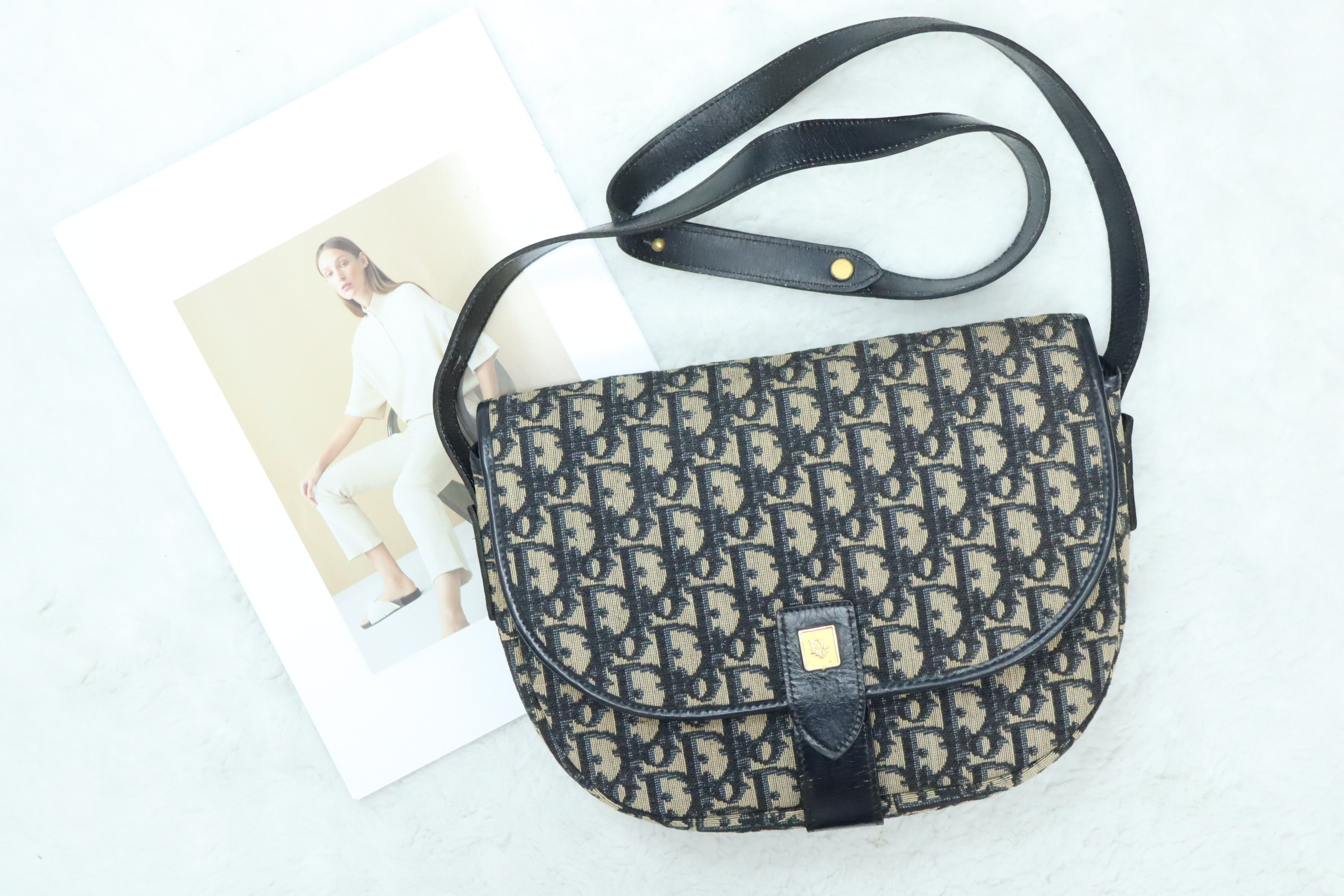 Dior 老花斜孭袋💙