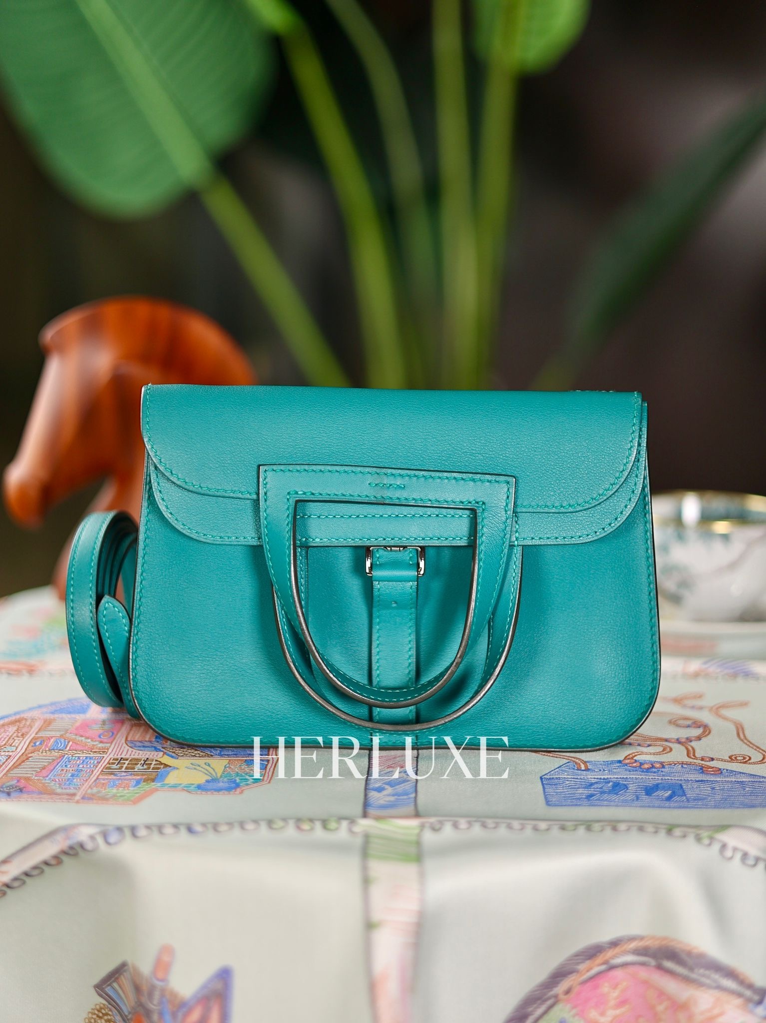 Halzan mini U1 vert verone ck swift A ( 95% new )