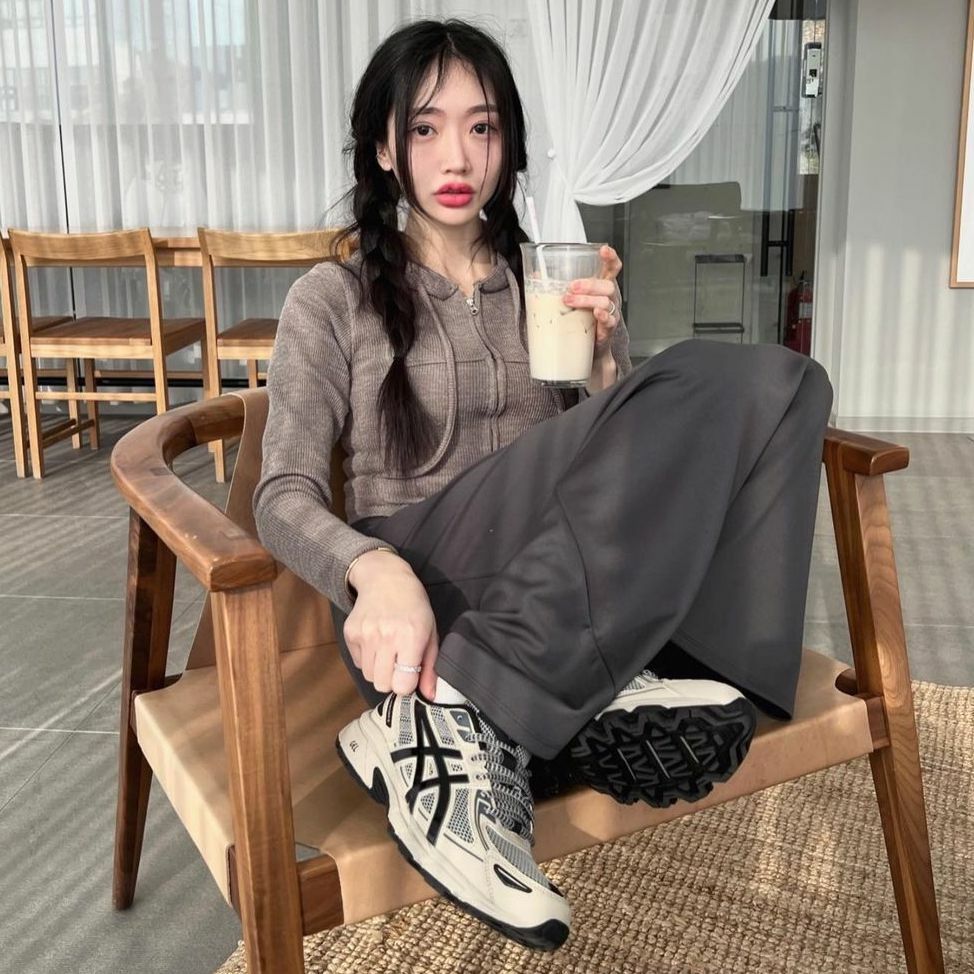 ASICS GEL-VENTURE 6 卡其色 黑色 大地色 男女鞋 1201A897-020 / 現貨