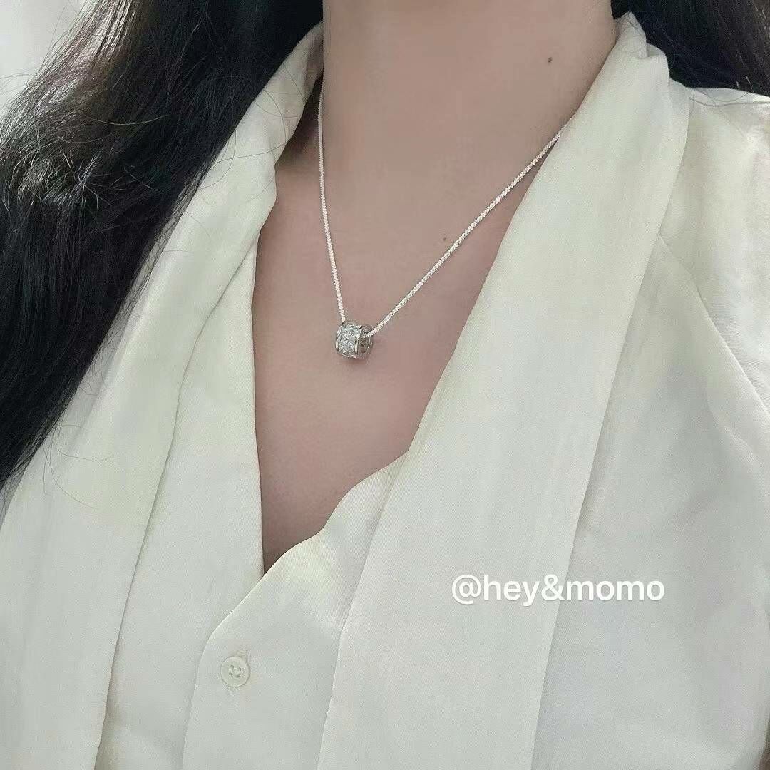 HM2408  ⚪️925 銀 義大利銀鍊➕施華洛水晶轉運桶頸鏈