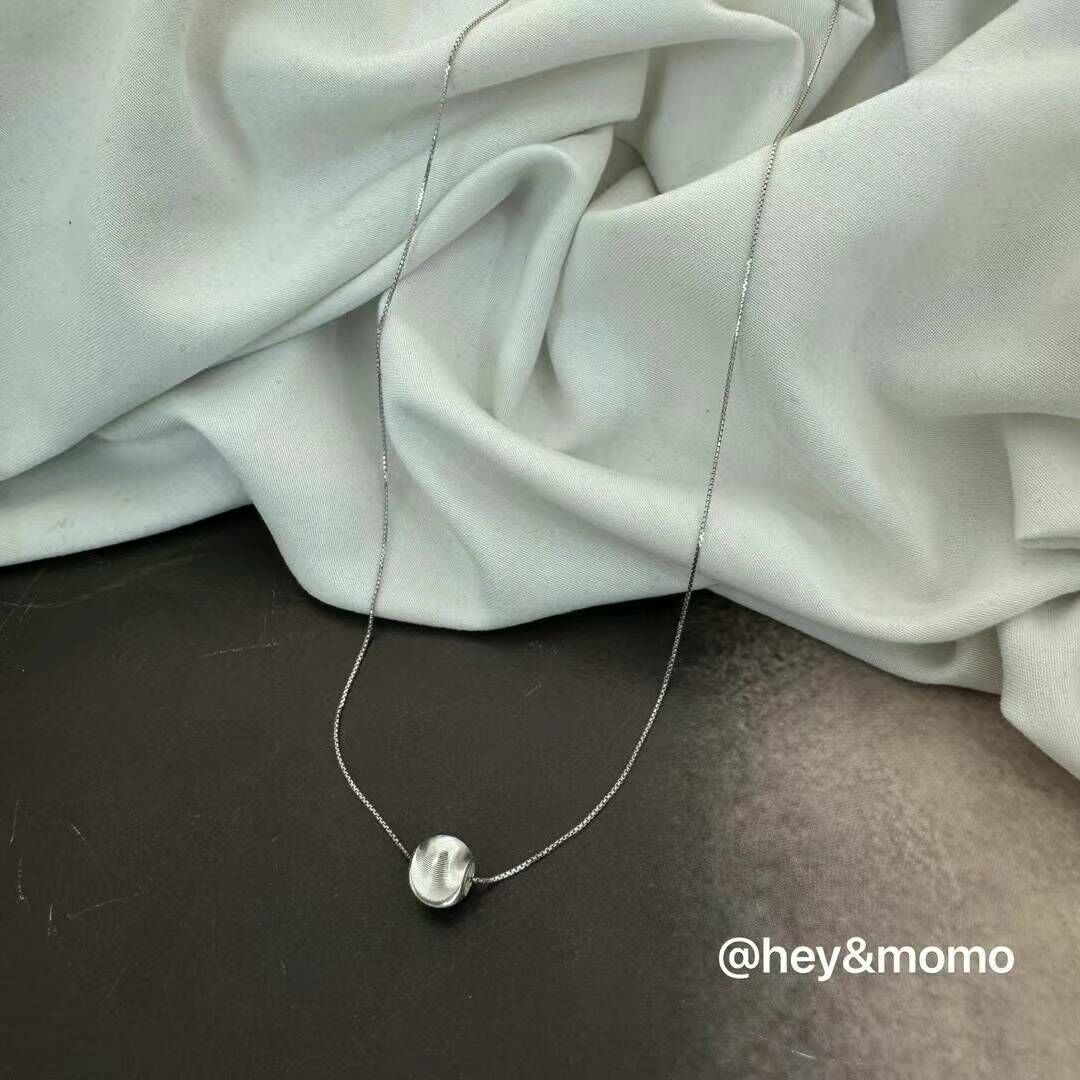HM2431 時尚百搭銀球頸鏈