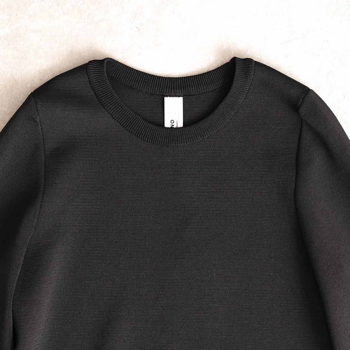 CHONO袖釦針織上衣 （黑）